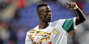 1511800853 Niane01 une