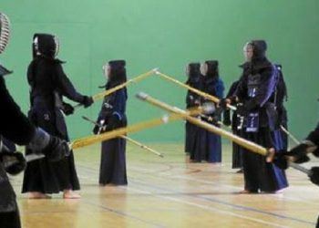 Kendoka une
