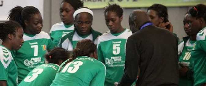 Handball CAN 2014 (dames): Le Sénégal bat le Cameroun et prend la 3e place (21-24) - wiwsport Handball CAN 2014 (dames): Le Sénégal bat le Cameroun et prend la 3e place (21-24) - wiwsport