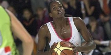 1/2 Finale Playoffs LFB – Villeneue de Mame Marie Sy remporte le match 1 - wiwsport