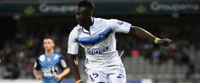 Amara Baby signe un doublé contre Eupen (Charleroi 2-2 Eupen) - wiwsport Amara03 une