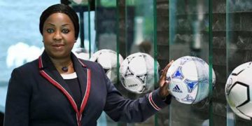 Fatma Samoura Ahmad Ahmad et Nafissatou Thiam, Lauréats 2017 du « Allafrica Sports Media Awards » - wiwsport