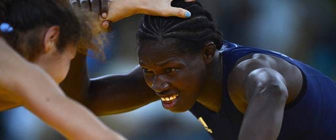 JO 2016 : Prestation d'Isabelle Sambou, tout sauf « ridicule » - wiwsport Isabelle02 une