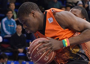 Liga Endesa – Valence noie le Barça de Moussa Diagne