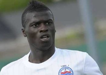 Niang05 une