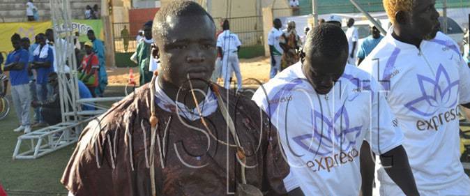 Papa Sow avec un planning particulier - wiwsport PapaSow8 une