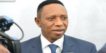 Le président de la FIBA Afrique "très satisfait et confiant" sur la co-organisation de l'Afrobasket 2017 - wiwsport