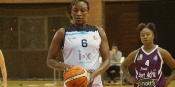 Liga Dia – Oumou Khairy Sarr termine l’année avec un double-double - wiwsport