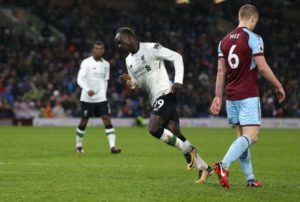 But de Sadio Mané : Burnley - Liverpool (1-2) - wiwsport But de Sadio Mané : Burnley - Liverpool (1-2) - wiwsport