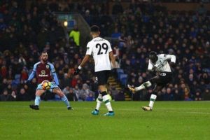 But de Sadio Mané : Burnley - Liverpool (1-2) - wiwsport But de Sadio Mané : Burnley - Liverpool (1-2) - wiwsport