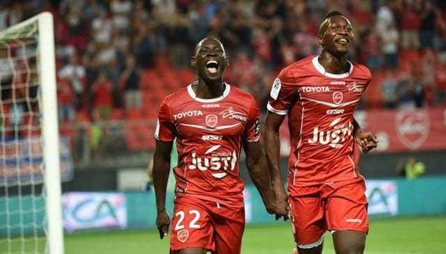Angers - Saliou Ciss de retour à Valenciennes ? - wiwsport Angers - Saliou Ciss de retour à Valenciennes ? - wiwsport
