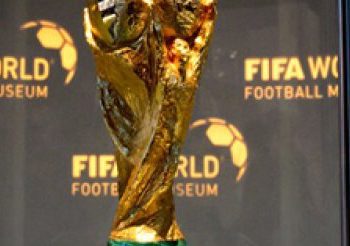 Russie 2018 : Le trophée à Dakar
