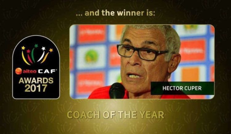 CAF Awards 2017: L’entraîneur argentin de l'Egypte Hector Cuper reçoit le titre de meilleur coach de l'année 2017 ! - wiwsport