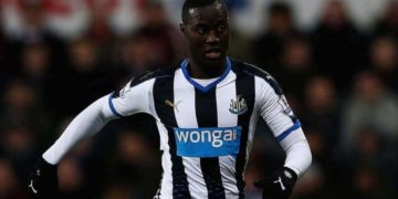 NEWCASTLE UPON TYNE, ENGLAND - JANUARY 16:  Henri Saivet of Newcastle United in action during the Barclays Premier League match between Newcastle United and West Ham United at St. James' Park on January 16, 2016 in Newcastle, England.  (Photo by Matthew Lewis/Getty Images)