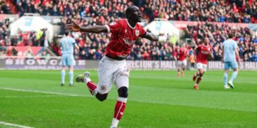 Bristol City : Famara Diédhiou réalise un doublé en 6 mns - wiwsport