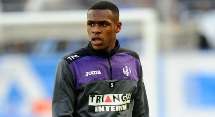 Issa Diop intéresse le Barça - wiwsport