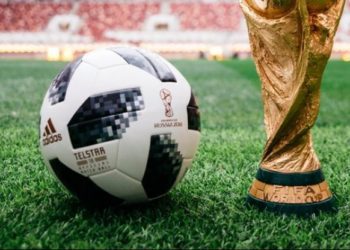 Le ballon du Mondial 2018 critiqué par les gardiens