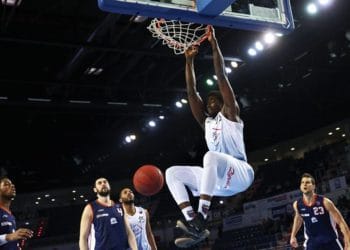 Pologne : Cheikh Mbodj en feu face au GTK Gliwice (21 pts, 10 rbds)