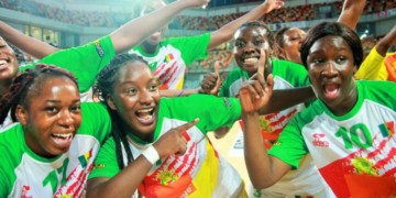 Le Sénégal dispute ce soir sa première rencontre en France - wiwsport
