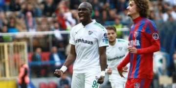 Moussa Sow buteur (Karabükspor 1-4 Bursaspor) - wiwsport