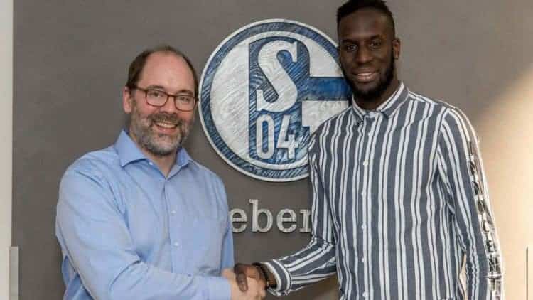Officiel : Salif Sané signe à Schalke 04 - wiwsport Officiel : Salif Sané signe à Schalke 04 - wiwsport