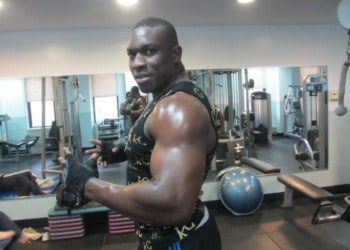 « Gouye Gui » explique sa victoire : « Je soulevais 450 kilos…j’ai été 3 fois à l’hôpital…Siteu n’a rien à perdre » - wiwsport