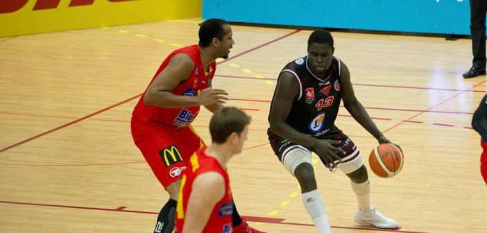 Dernière journée NM1 : Double-double parfait pour Moise Diamé (15 pts, 15 rbds) - wiwsport Dernière journée NM1 : Double-double parfait pour Moise Diamé (15 pts, 15 rbds) - wiwsport