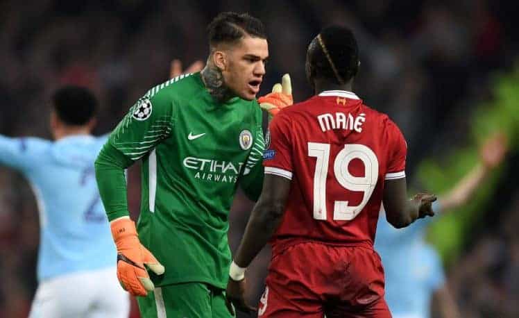 Quart de finale retour Manchester City vs Liverpool: Sadio Mane repoussé quatre fois par Ederson, le gardien de City mérite t-il une sanction ? - wiwsport Quart de finale retour Manchester City vs Liverpool: Sadio Mane repoussé quatre fois par Ederson, le gardien de City mérite t-il une sanction ? - wiwsport