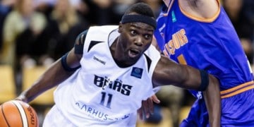 Danemark : Le pivot sénégalais, Michel Diouf élu défenseur de l’année - wiwsport