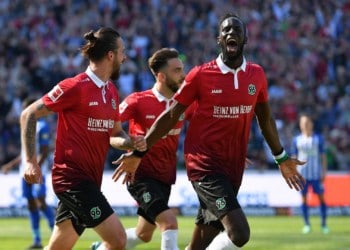 Bundesliga: Salif Sané buteur pour son dernier match à domicile - wiwsport
