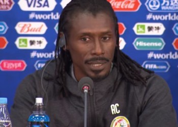 Seul coach noir du mondial, Aliou Cissé: "Je crois que la couleur de peau a peu d'importance..." - wiwsport