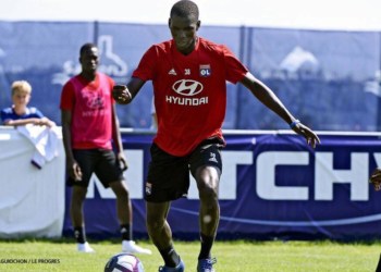 Olympique Lyonnais: Ousseynou Ndiaye intègre l&rsquo;équipe première