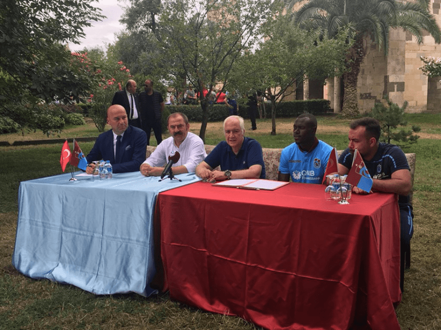 Officiel : Zargo Touré signe à Trabzonspor - wiwsport Officiel : Zargo Touré signe à Trabzonspor - wiwsport