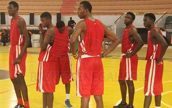 Éliminatoires Afrobasket U18 : Les lionceaux se sont frottés au DUC en match amical - wiwsport Éliminatoires Afrobasket U18 : Les lionceaux se sont frottés au DUC en match amical - wiwsport