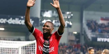 Mercato: Moustapha Diallo s'engage avec Nimes pour deux ans - wiwsport
