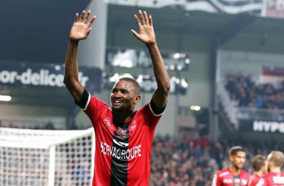 Mercato: Moustapha Diallo s'engage avec Nimes pour deux ans - wiwsport Mercato: Moustapha Diallo s'engage avec Nimes pour deux ans - wiwsport