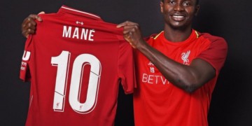 Social - Sadio Mané offre une centaine de maillots aux enfants du Malawi - wiwsport