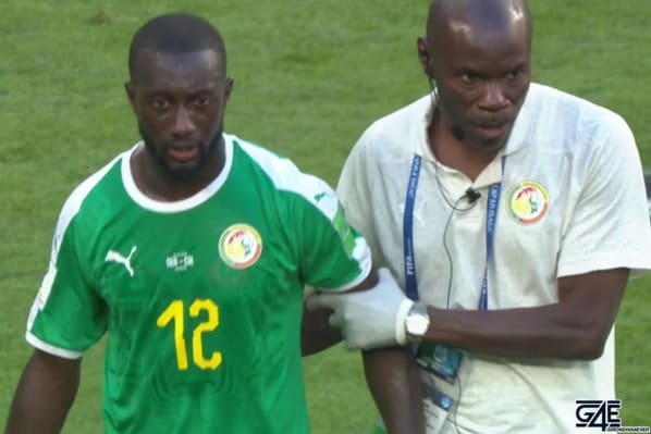 Le transfert de Sabaly remis en cause par une blessure ? - wiwsport Le transfert de Sabaly remis en cause par une blessure ? - wiwsport
