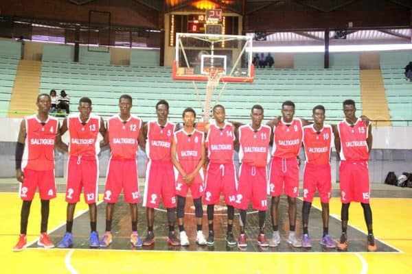 6e Tour Playoffs hommes : Saltigue prend le dessus sur le SLBC (65-60) - wiwsport 6e Tour Playoffs hommes : Saltigue prend le dessus sur le SLBC (65-60) - wiwsport