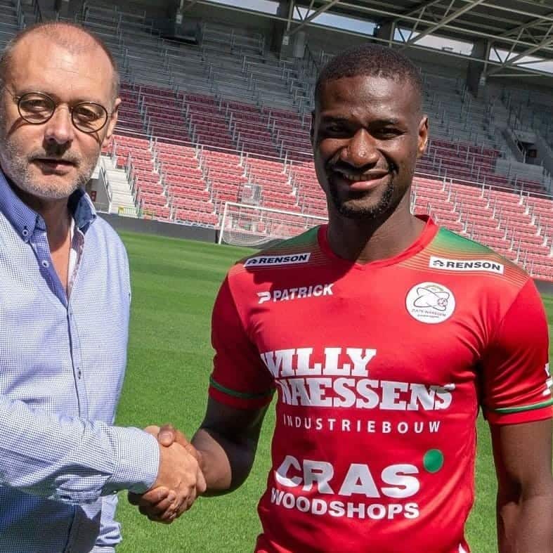 Officiel : L'attaquant sénégalais Mamadou Sylla prêté à Zulte-Waregem par La Gantoise - wiwsport Officiel : L'attaquant sénégalais Mamadou Sylla prêté à Zulte-Waregem par La Gantoise - wiwsport
