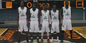 1/2 finale aller playoffs hommes : L’AS Douanes bat l’UGB (69-61) et s’approche de la finale - wiwsport