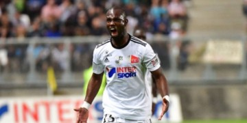 Amiens : Moussa Konaté déçu d’être resté - wiwsport