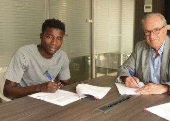FC Barcelone : Wagué signe un contrat de 5 ans et la clause fixée à 100 millions d’euros
