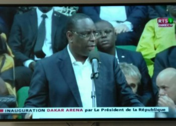 Un nouveau stade de football à Diamniadio en 2020 (Macky Sall)