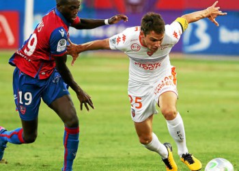 GFC Ajaccio-Grenoble  : David Gomis buteur