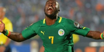 Moussa Sow prend sa retraite internationale - wiwsport