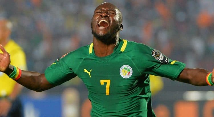 Moussa Sow prend sa retraite internationale - wiwsport Moussa Sow prend sa retraite internationale - wiwsport