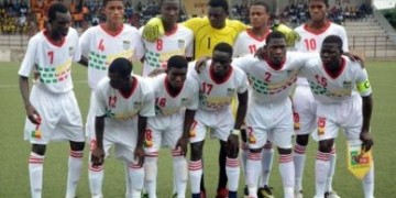 Fraude sur l'âge : 10 joueurs et 7 dirigeants béninois en prison - wiwsport