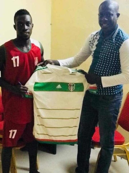 Ligue 1: Christian Dione quitte Mbour Petite Côte et rejoint l'AS Pikine - wiwsport Ligue 1: Christian Dione quitte Mbour Petite Côte et rejoint l'AS Pikine - wiwsport