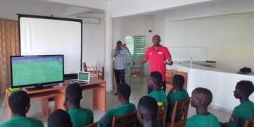 CAN U17 : Malang Diédhiou rend visite aux lionceaux - wiwsport